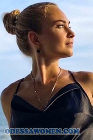 152708 - Anastasia Age: 38 - Ukraine