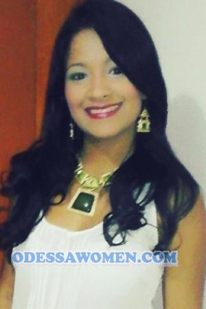 156923 - Yinis Age: 32 - Colombia