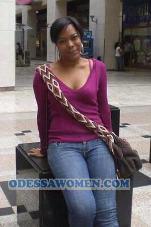 157150 - Maria Claudia Age: 48 - Colombia