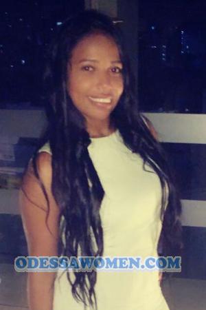 170281 - Paola Age: 32 - Colombia