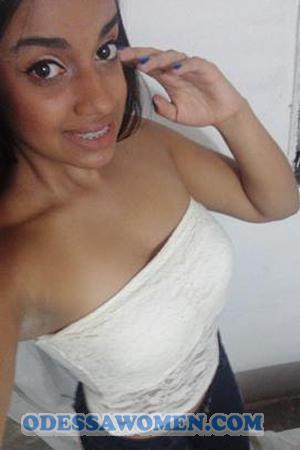 171562 - Melissa Age: 28 - Colombia