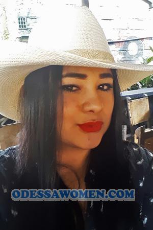 172820 - Sandra Age: 34 - Colombia
