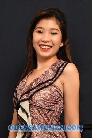 187131 - Trisha May Age: 26 - Philippines