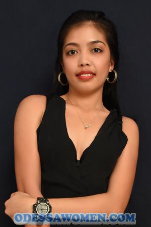 187505 - Mariane Age: 28 - Philippines