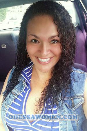 188042 - Kathya Age: 42 - Costa Rica