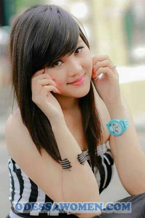 193480 - Thi Mong Tuyen Age: 31 - Vietnam