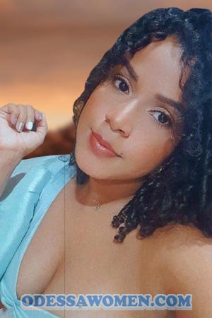 193594 - Yulieth Age: 34 - Colombia