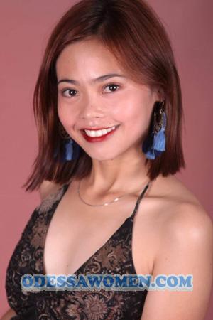 194397 - Rowena Age: 24 - Philippines