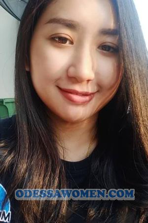 195803 - Pichchapa (Grace) Age: 32 - Thailand