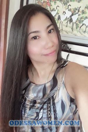 195950 - Nichapat Age: 46 - Thailand
