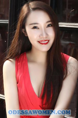 196483 - Amy Age: 38 - China