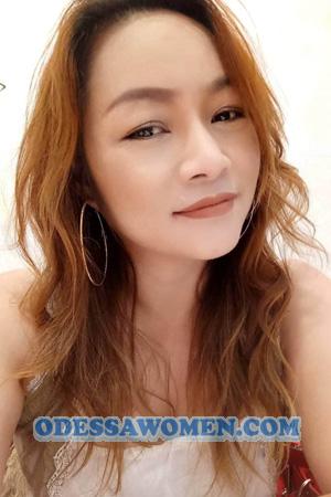 197019 - Panthadchaporn Age: 48 - Thailand