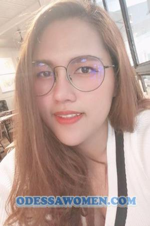 198343 - Chanaporn Age: 30 - Thailand