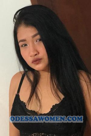 198905 - Elianyer Age: 23 - Colombia