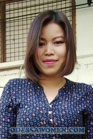 199090 - Rujirada Age: 37 - Thailand