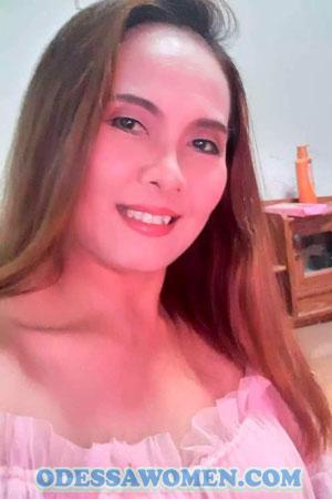 199874 - Kanokwan Age: 53 - Thailand