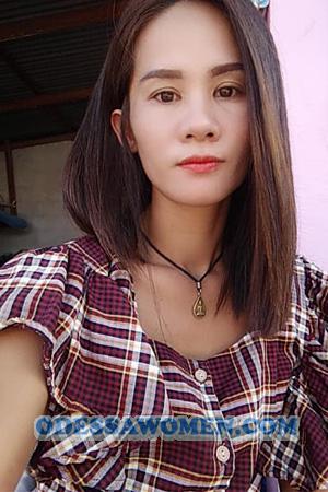 199893 - Thanaporn Age: 42 - Thailand