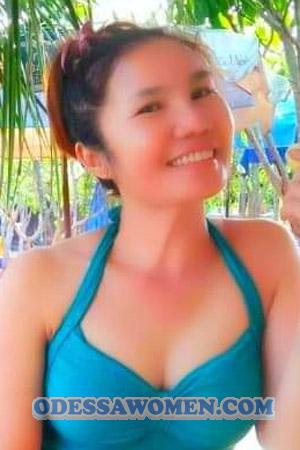200556 - Tachinee Age: 57 - Thailand