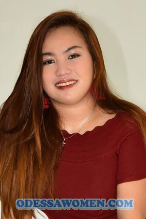 200671 - Lyca Age: 27 - Philippines