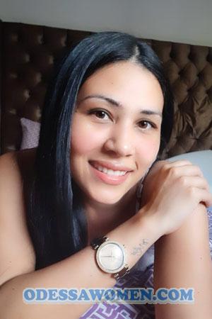 201127 - Tatiana Age: 39 - Colombia