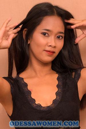 201136 - Crichelle Age: 27 - Philippines
