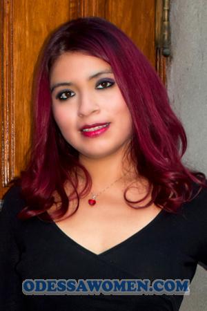 201735 - Yajayra Age: 33 - Peru