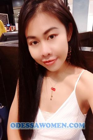 202327 - Bouphasili Age: 35 - Thailand