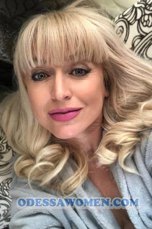 203292 - Oksana Age: 54 - Ukraine