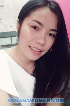203401 - Kritsana Age: 35 - Thailand