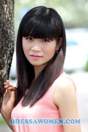 203704 - Thi Diem Quynh Age: 30 - Vietnam