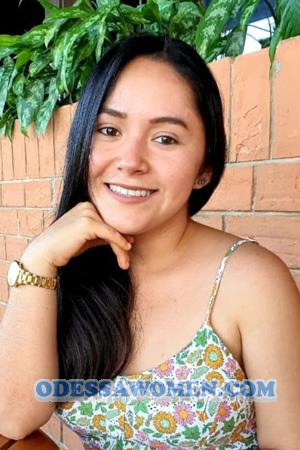 206697 - Luz Age: 29 - Peru