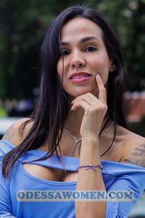 207603 - Natalia Age: 42 - Colombia