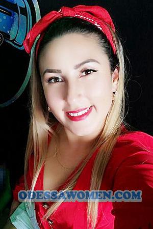 209327 - Melissa Age: 33 - Costa Rica