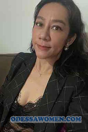 209884 - Phattarawee Age: 48 - Thailand