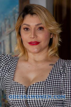 210287 - Oriana Age: 43 - Colombia