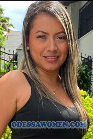 212020 - Yaned Age: 47 - Colombia