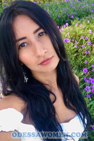 212874 - Diana Age: 34 - Colombia