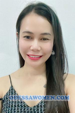 213045 - Chatchayada Age: 40 - Thailand