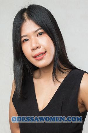 217068 - Vilavan (Vi) Age: 29 - Thailand