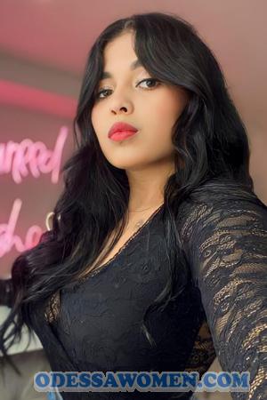 217496 - Yendy Age: 24 - Colombia