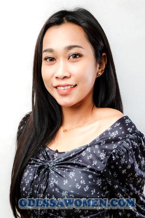 217670 - Supachaya Age: 35 - Thailand