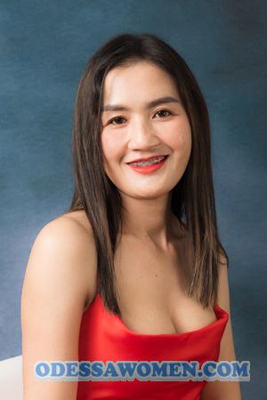 217837 - Wilairut Age: 41 - Thailand