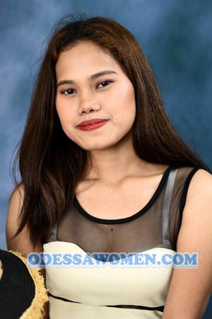 217916 - Genilyn Age: 24 - Philippines