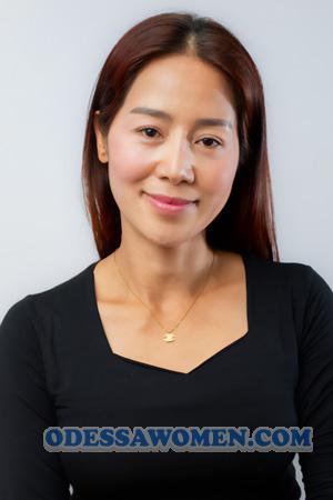 219766 - Namthip Age: 41 - Thailand