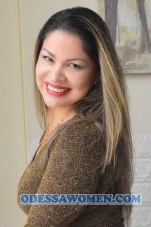 219842 - Elizabeth Age: 43 - Peru