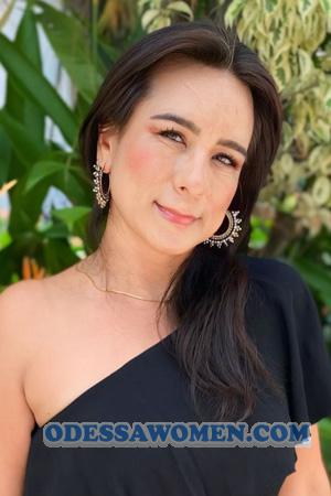 220032 - Ruth Age: 47 - Colombia