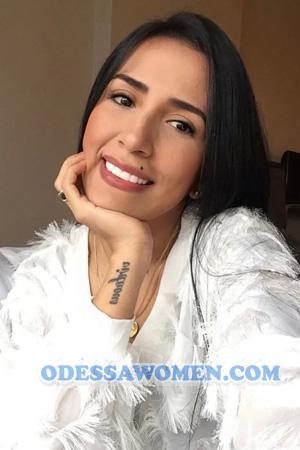 221695 - Fabiola Age: 30 - Colombia