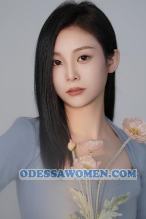 221724 - Yuwen Age: 30 - China