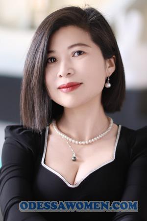 221935 - Xiaoyan Age: 41 - China