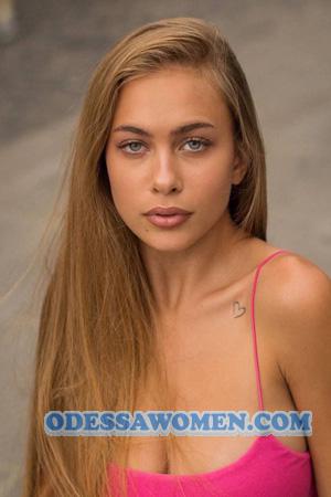 222821 - Albina Age: 20 - Ukraine
